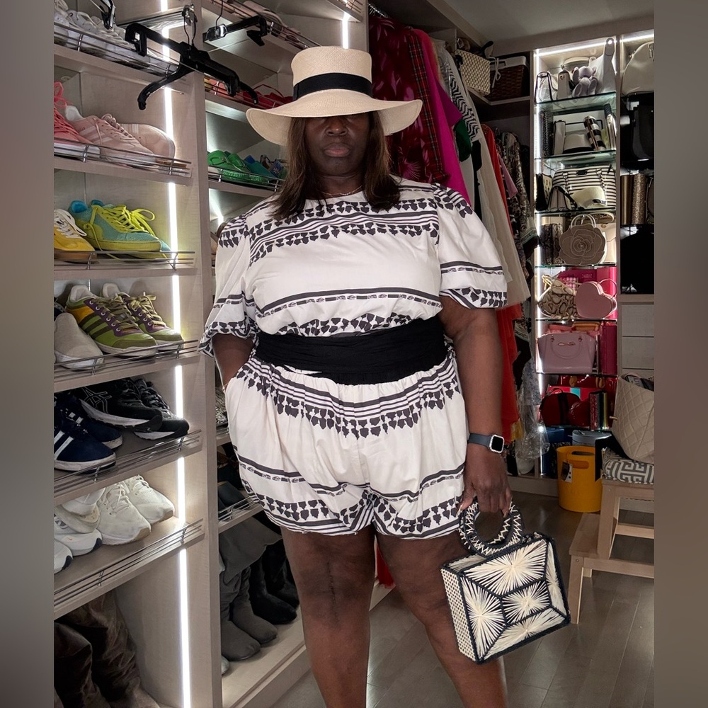 Aztec-y patterned Black and White Shorts Set